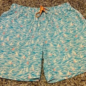 Chubbies Weekend Sailboat Print Mesh Lined Shorts 7in SZ M